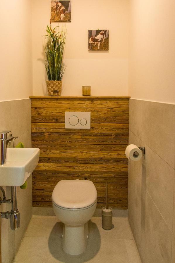 Am Oelberg Mit Badefass Und Altholzsauna Chalet Waldmuenchen