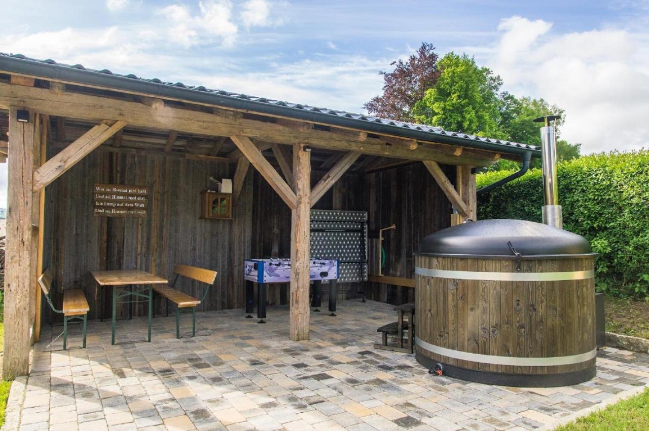 Am Oelberg Mit Badefass Und Altholzsauna Chalet